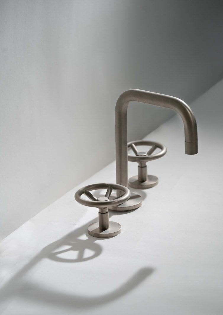 Luxury Kitchen and Bathroom Faucets Made in Brooklyn | Watermark ...